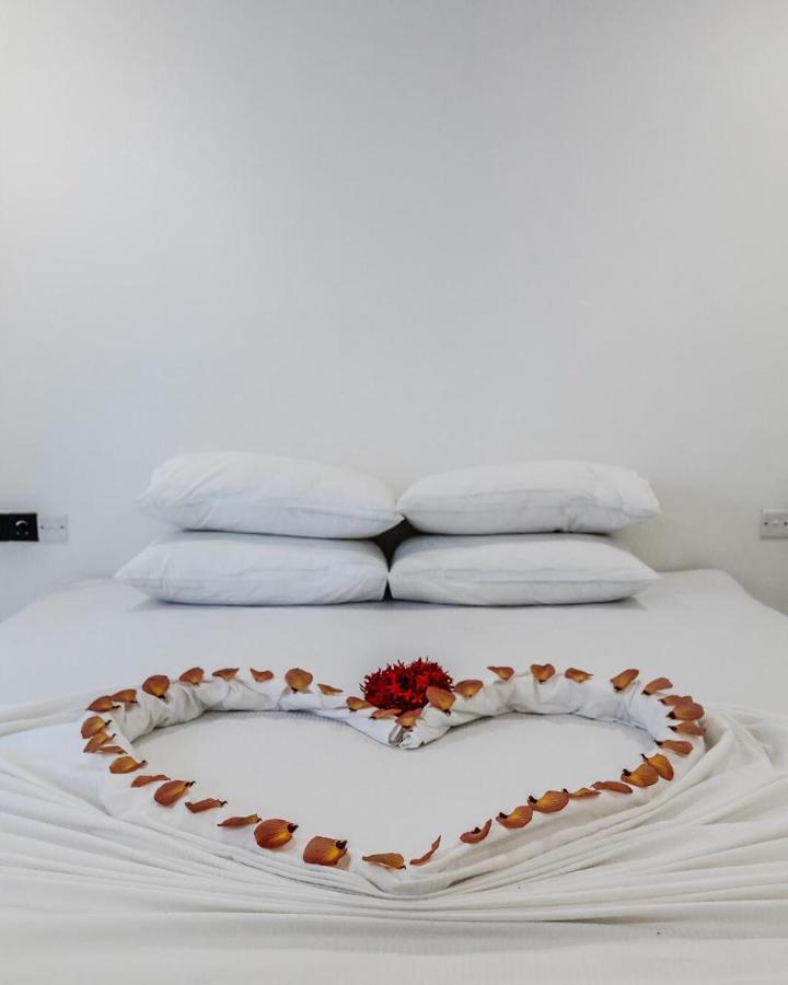Brickwood Holiday Home Rasdhoo Εξωτερικό φωτογραφία